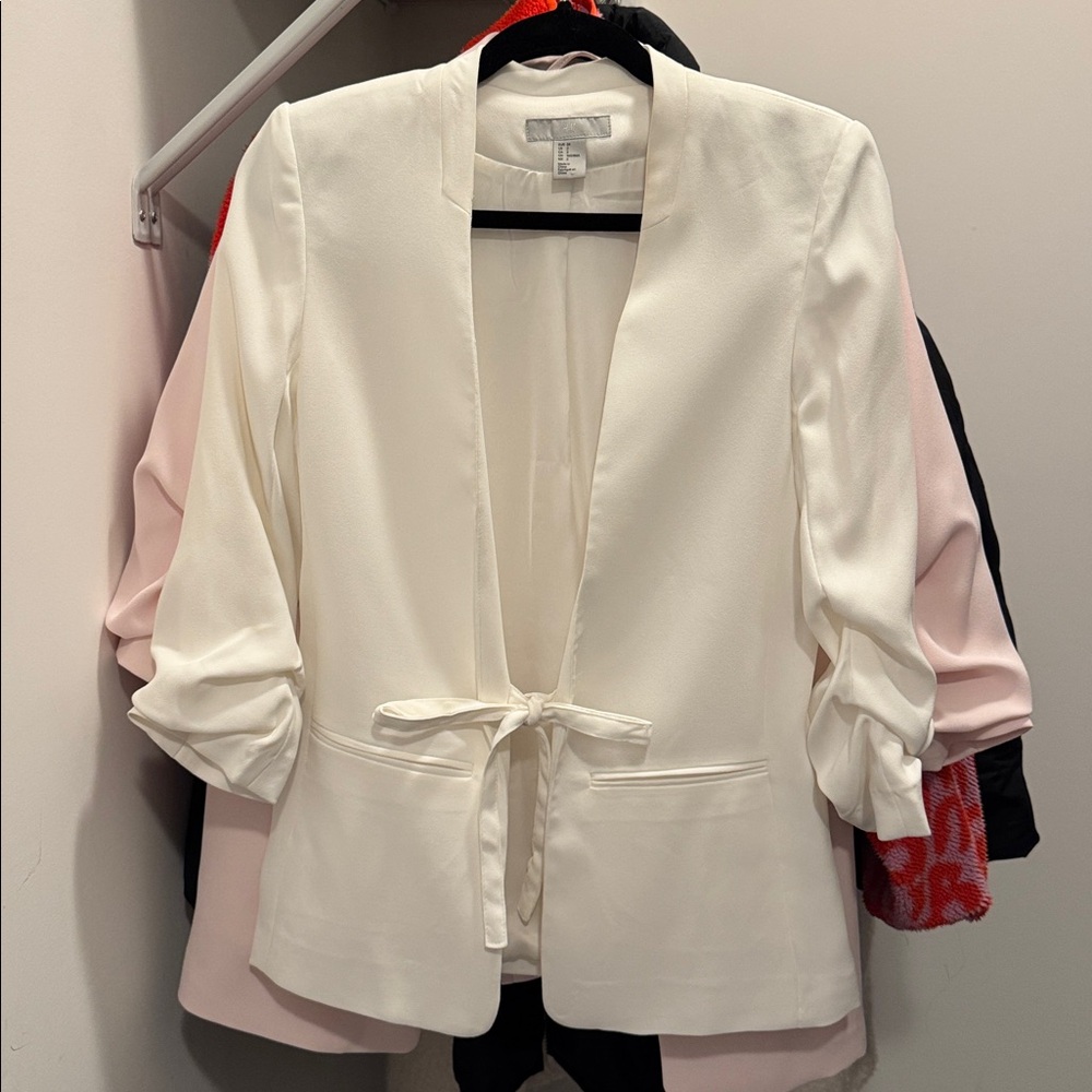 H&M Cream Open-Front Blazer